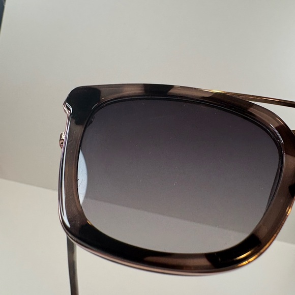 QUAY SUNGLASSES “SWEET DREAMS” 125 - Quay Australia Tortoise Shell sunglasses - Picture 11 of 16